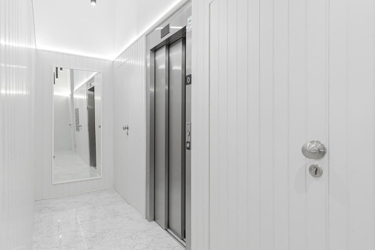 Mondrian New Ac Design Lovers Near La Concha San Sebastián Exterior foto